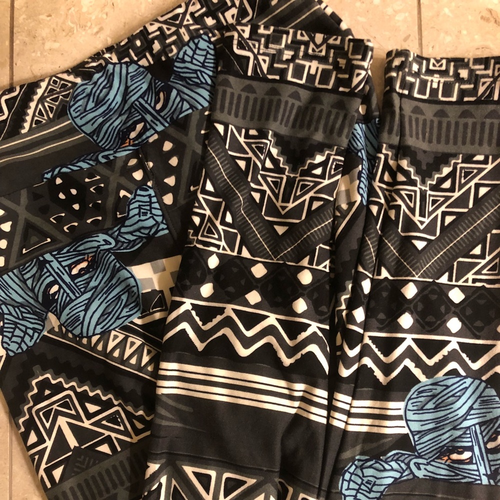 LuLaRoe Mummy Leggings